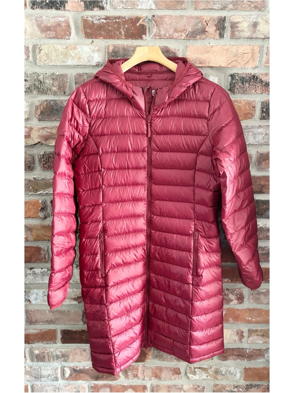 TNA Aritzia Red Botanie Packable Puffer Down Coat Jacket, M